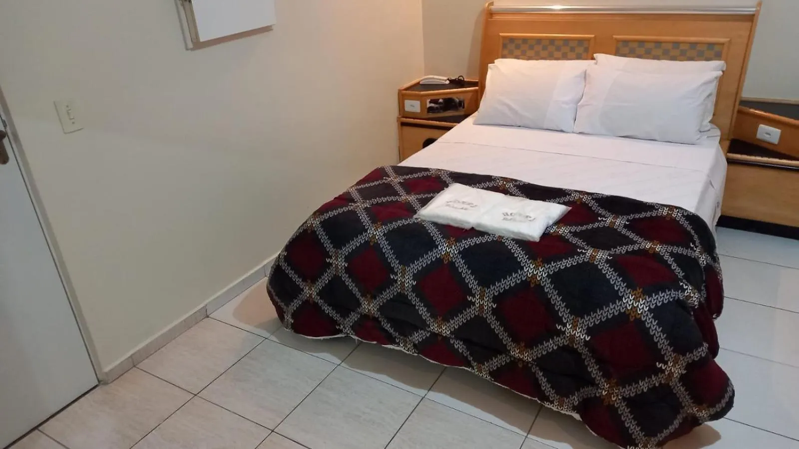Hotel Moderno São Paulo 3*,  Brasil