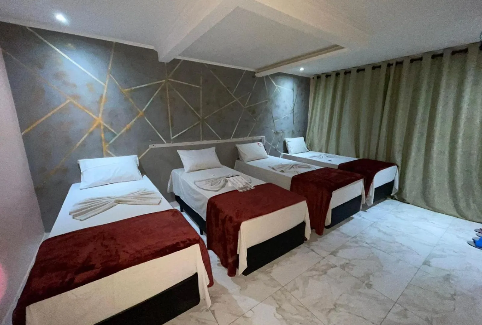 Hotel Moderno São Paulo 3*,